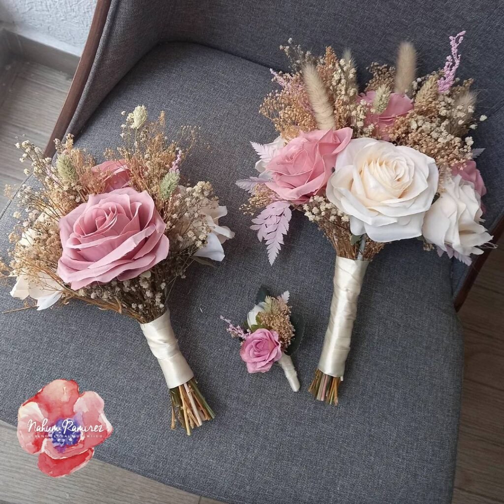 Paquete de ramos de novia artificiales en rosa y ivory